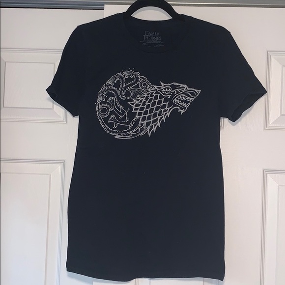 Shirt Hot Topic Unisex | Poshmark
